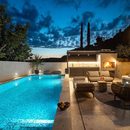 ילסה Apartments Belic With Pool מראה חיצוני תמונה